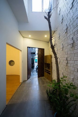 Nhà Vượng